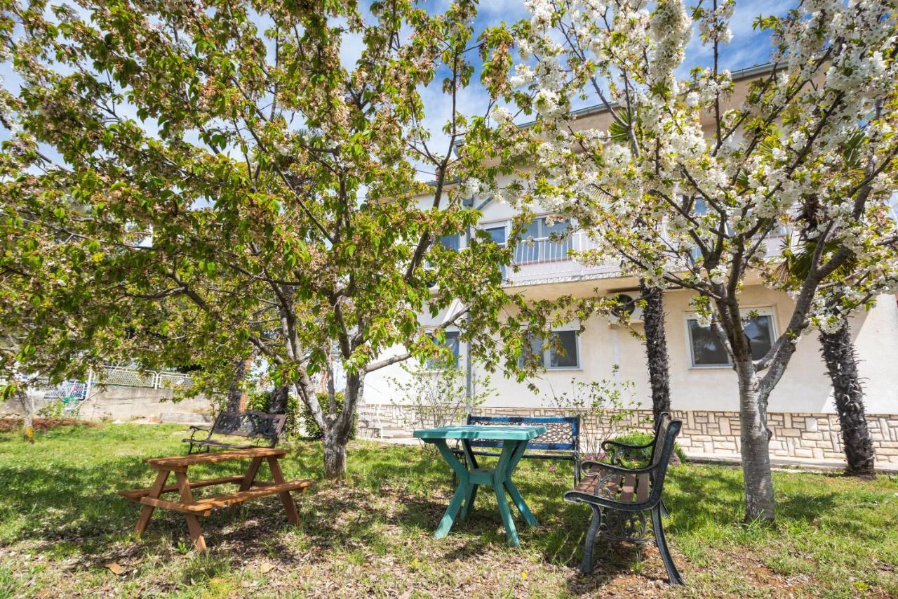 Apartments Villa Pavle Rovinj Exterior foto